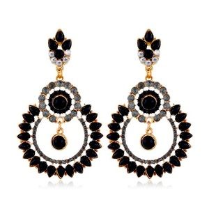 Concise Diamond Earrings